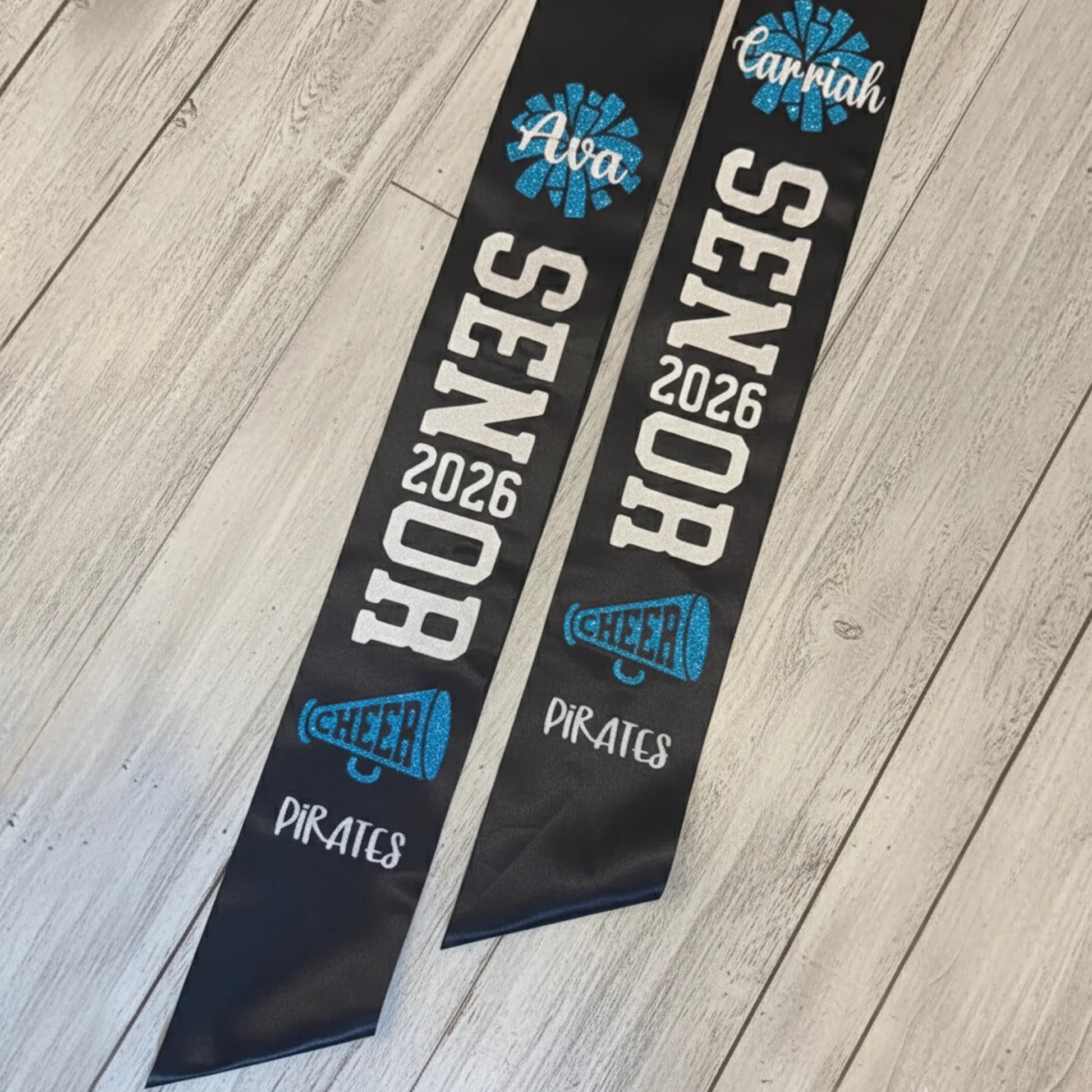 graduation sash, senior 2025 sash, graduate 2025,Personalized Sash, Custom Sash, graduate sash, Glitter Sash
