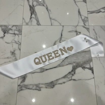  Bridesmaid Gifts, Bachelorette Party, Birthday Party, Future Mrs, Bridal Sash, Wedding Sash,
 bride to be sash