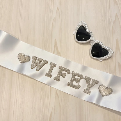 Bridesmaid Gifts, Bachelorette Party, Birthday Party, Future Mrs, Bridal Sash, Wedding Sash,
 bride to be sash