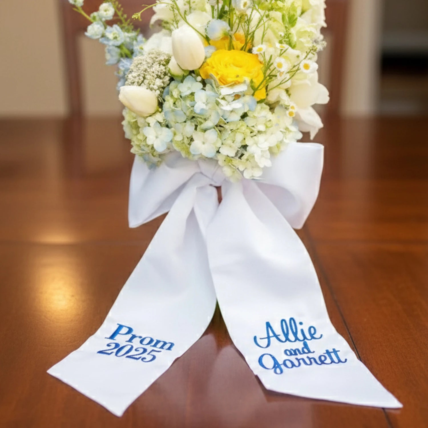 Housewarming Gift, Spring Wreath, your text sash, Door Wreaths, Monogram Wreath Sash, Wedding Sash