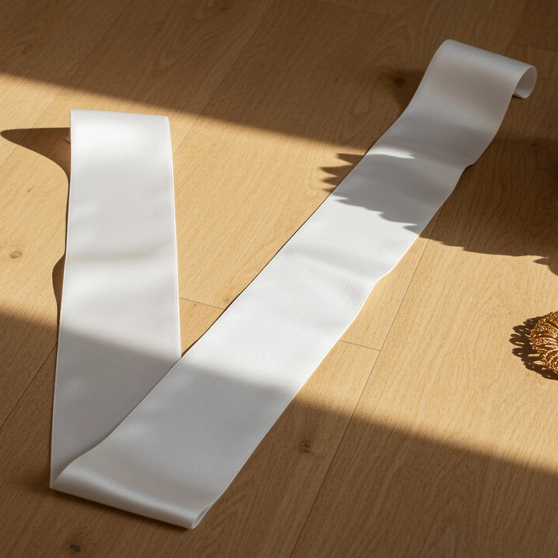 White Sash, Plain Sash, Plain White Sash, Party Favor, event Sash, White Sashes.
